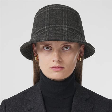 cappello lana burberry